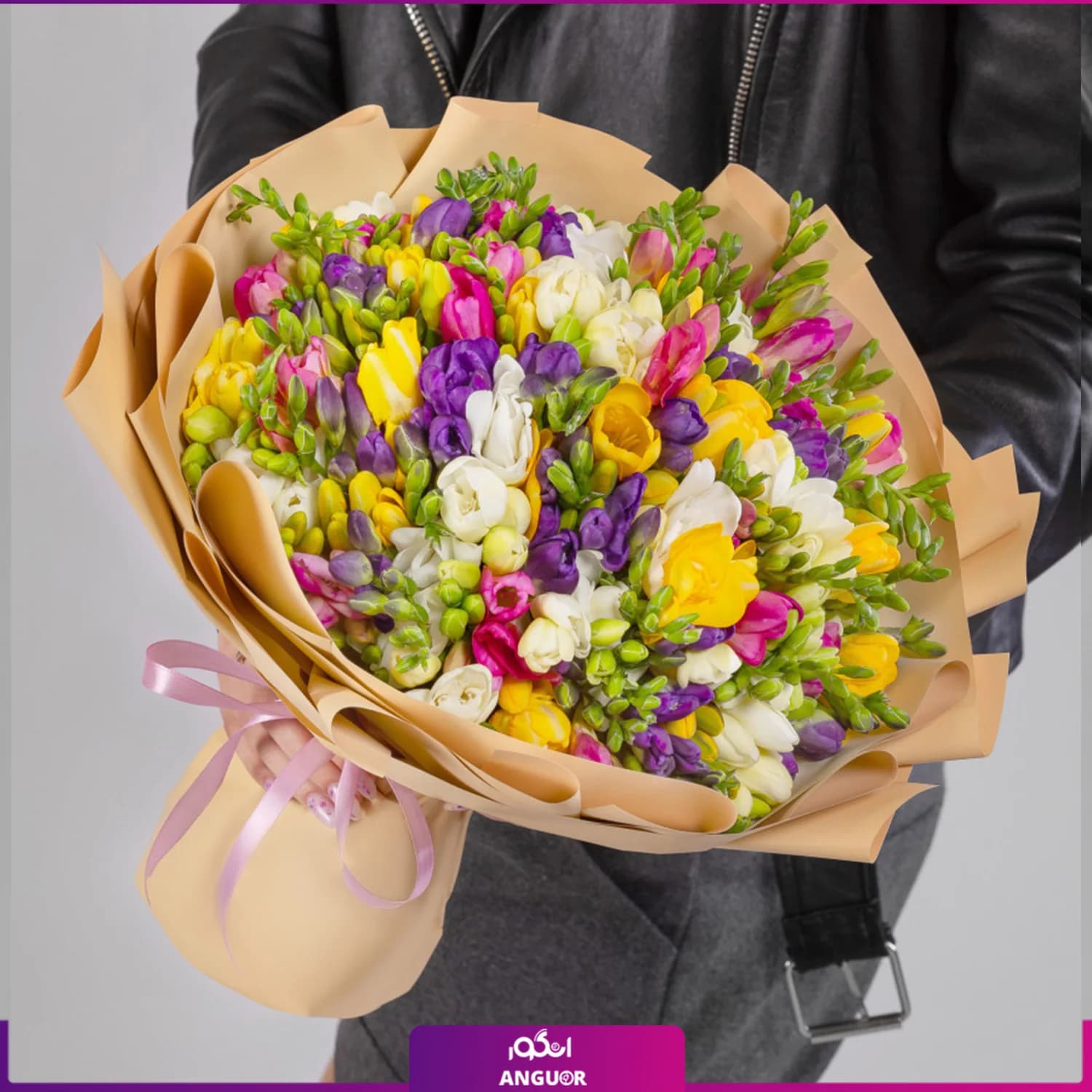 دسته گل فرزیا 65 شاخه رنگارنگ