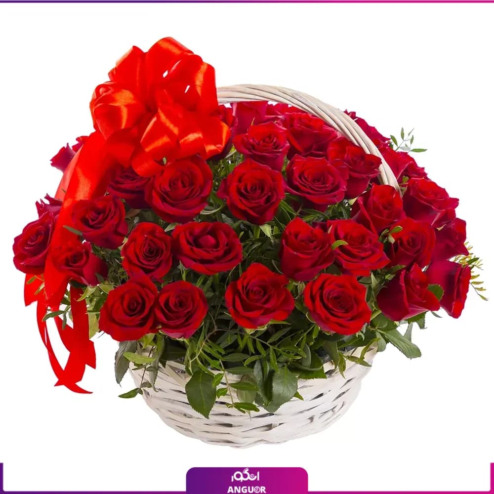 سبد گل رز قرمز 51 شاخه