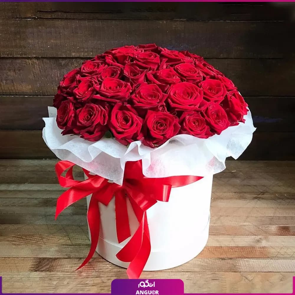 باکس گل رز 51 شاخه — تصویر ۴