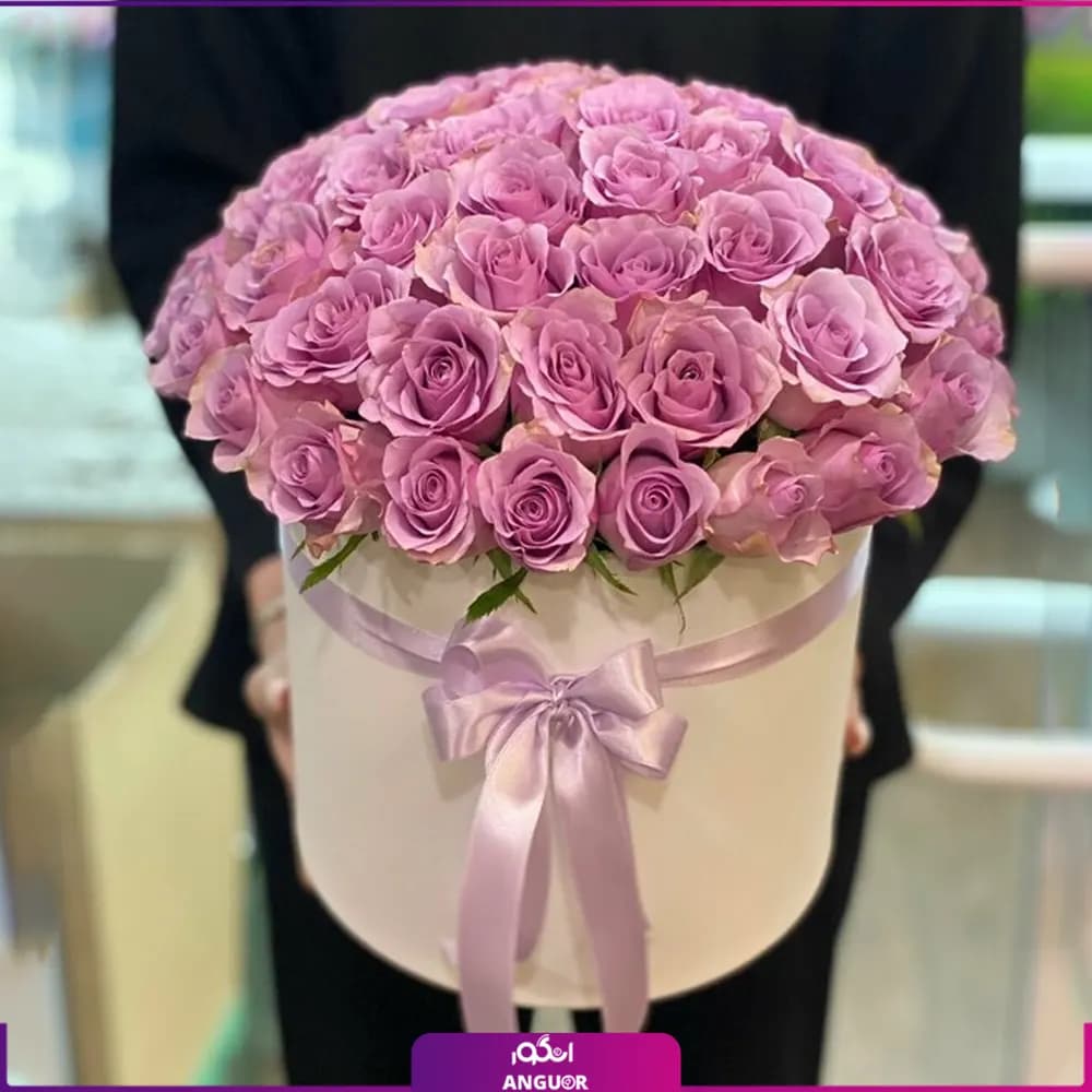 باکس گل رز صورتی 55 شاخه ای