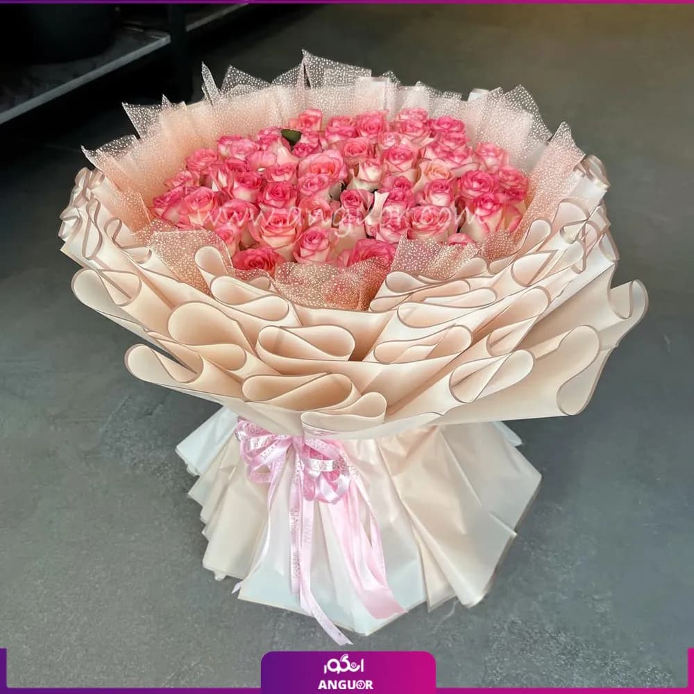 دسته گل رز لب صورتی 55 شاخه