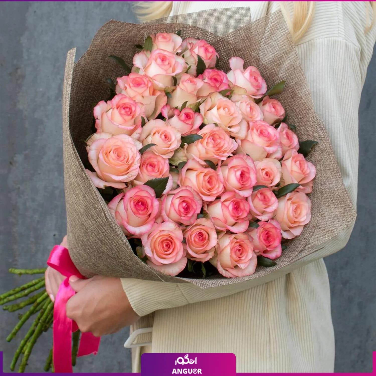 دسته گل رز لب صورتی 31 شاخه