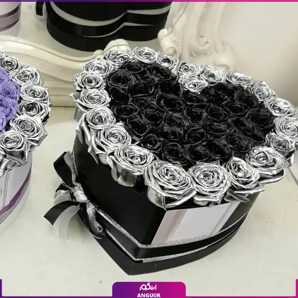 باکس گل رز نقره ای – مشکی