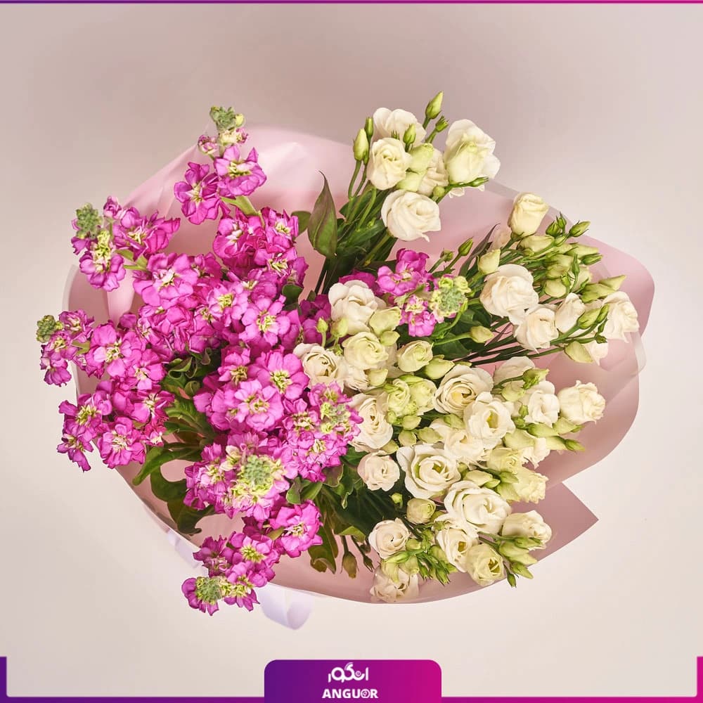 دسته گل شب بوی صورتی و لیسیانتوس سفید — تصویر ۲