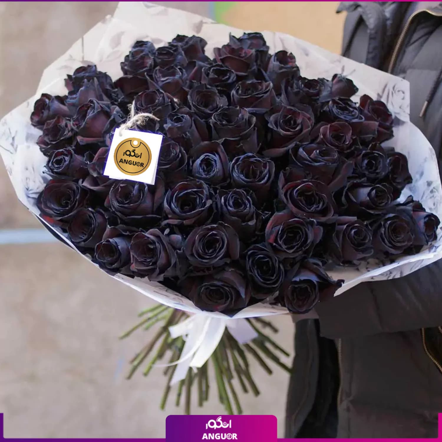 دسته گل رز مشکی 51 شاخه