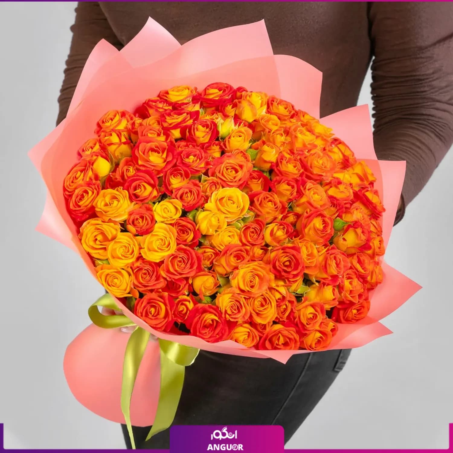 دسته گل بزرگ رز نارنجی – ۱۰۹ شاخه