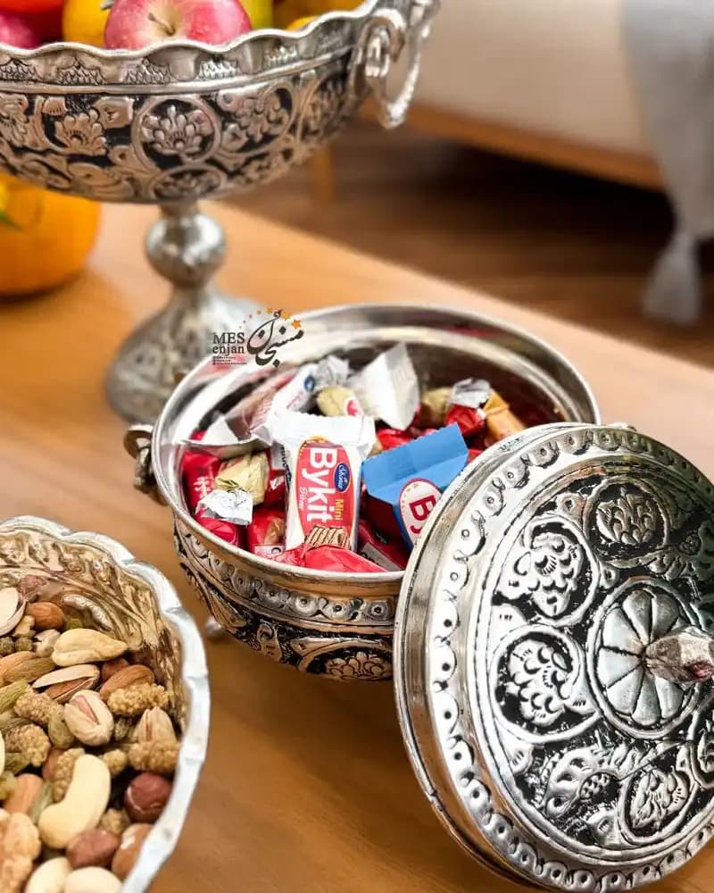 سرویس پذیرایی سفید قلم؛ ترکیبی از زیبایی، اصالت و کاربرد — تصویر ۵