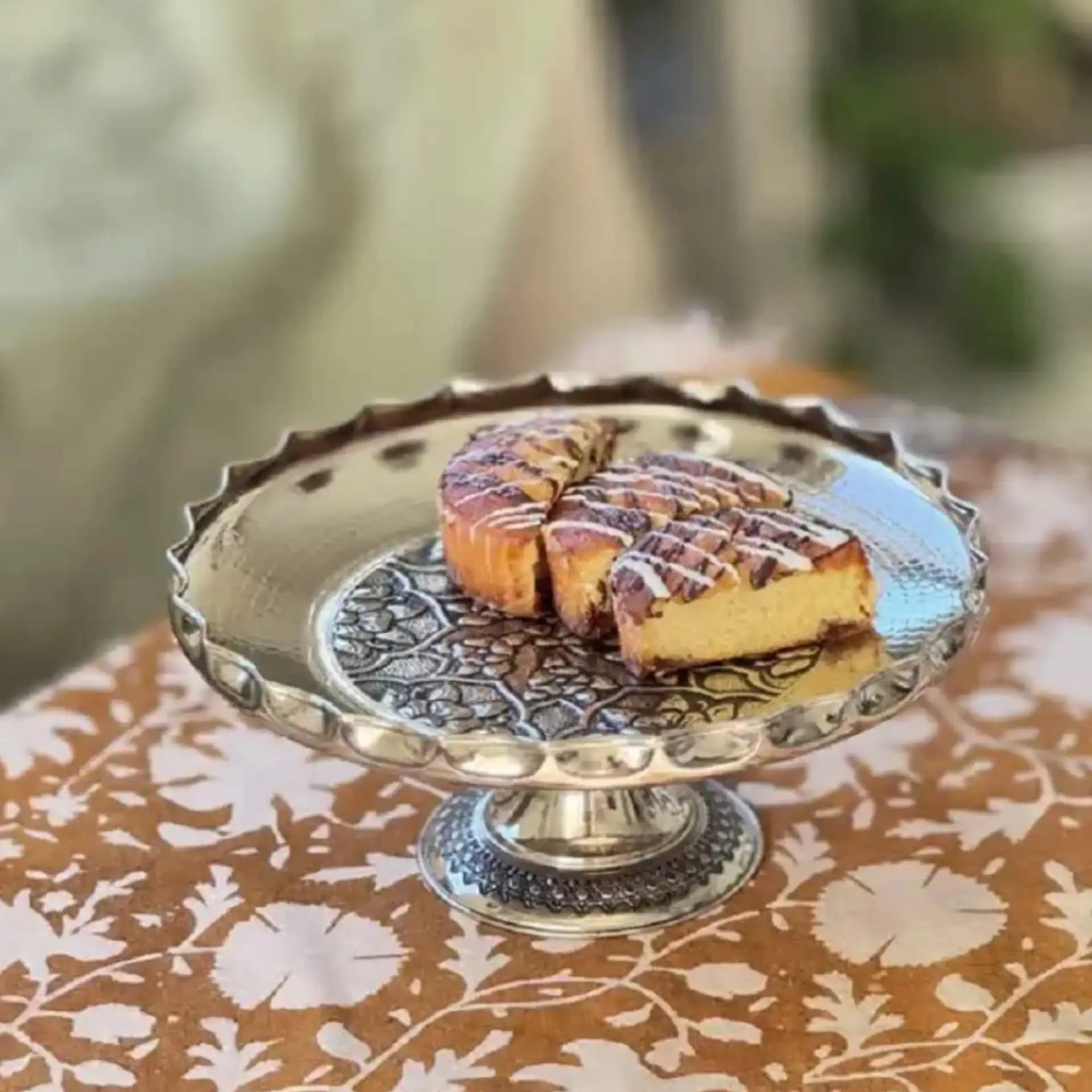 شیرینی خوری گلستان کروم — تصویر ۳
