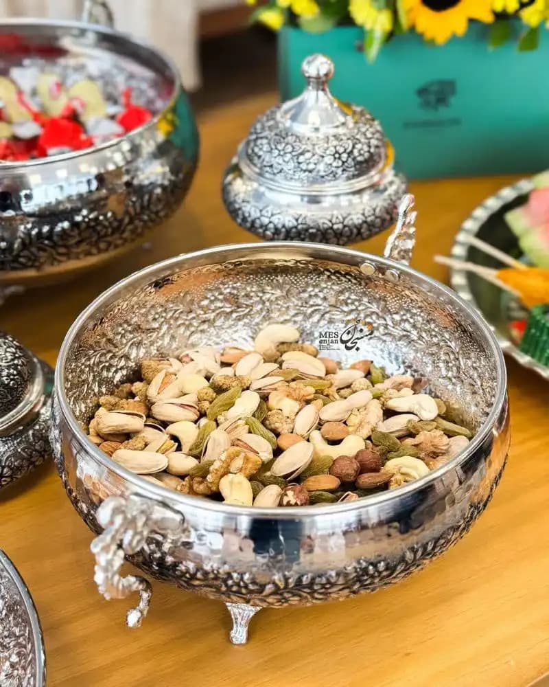 سرویس پذیرایی نیلوفر کروم — تصویر ۴