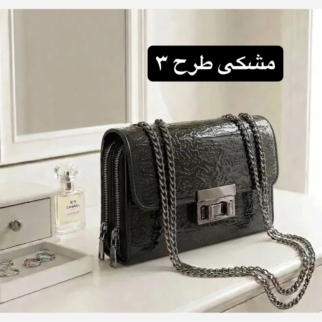 کیف پاسپورتی زنانه چرم مصنوعی بند بلند مجلسی و رسمی — تصویر ۴