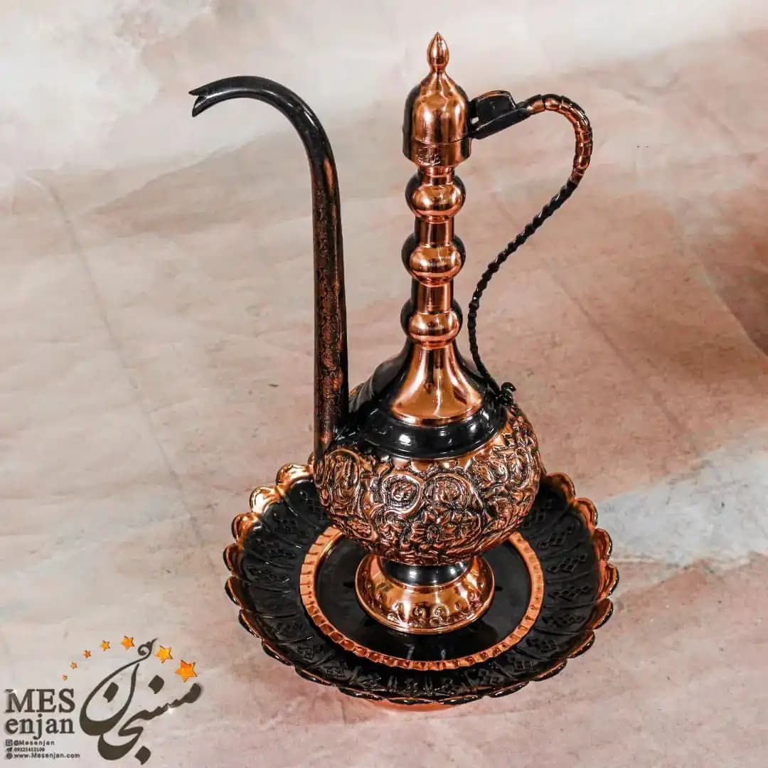 آفتابه لگن سیاه قلم برجسته مسی
