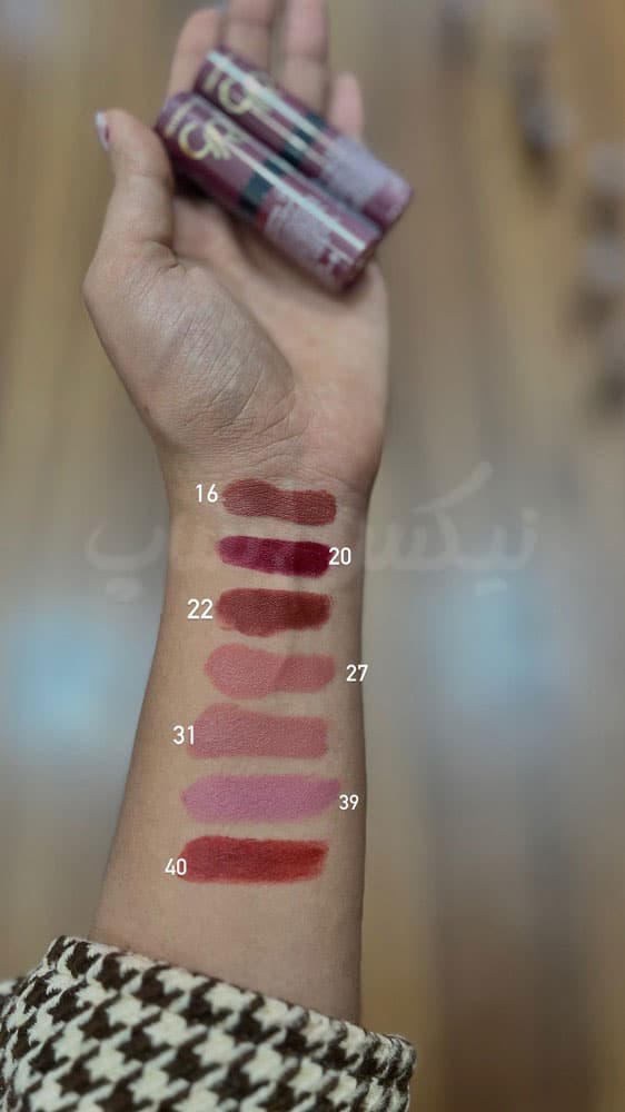رژ لب جامد مات مخملی ولوت گلدن رز — تصویر ۶