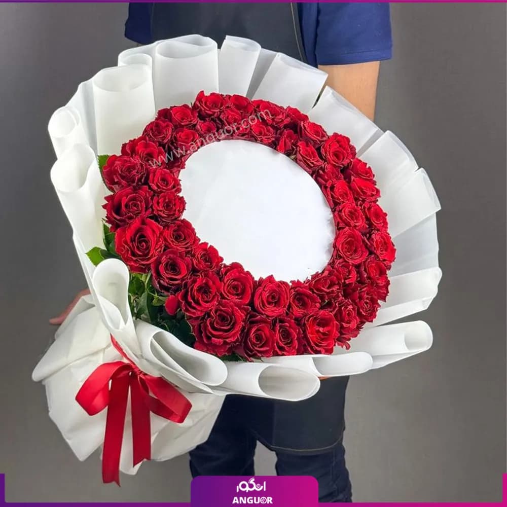 دسته گل رز قرمز آینه‌ای — تصویر ۲