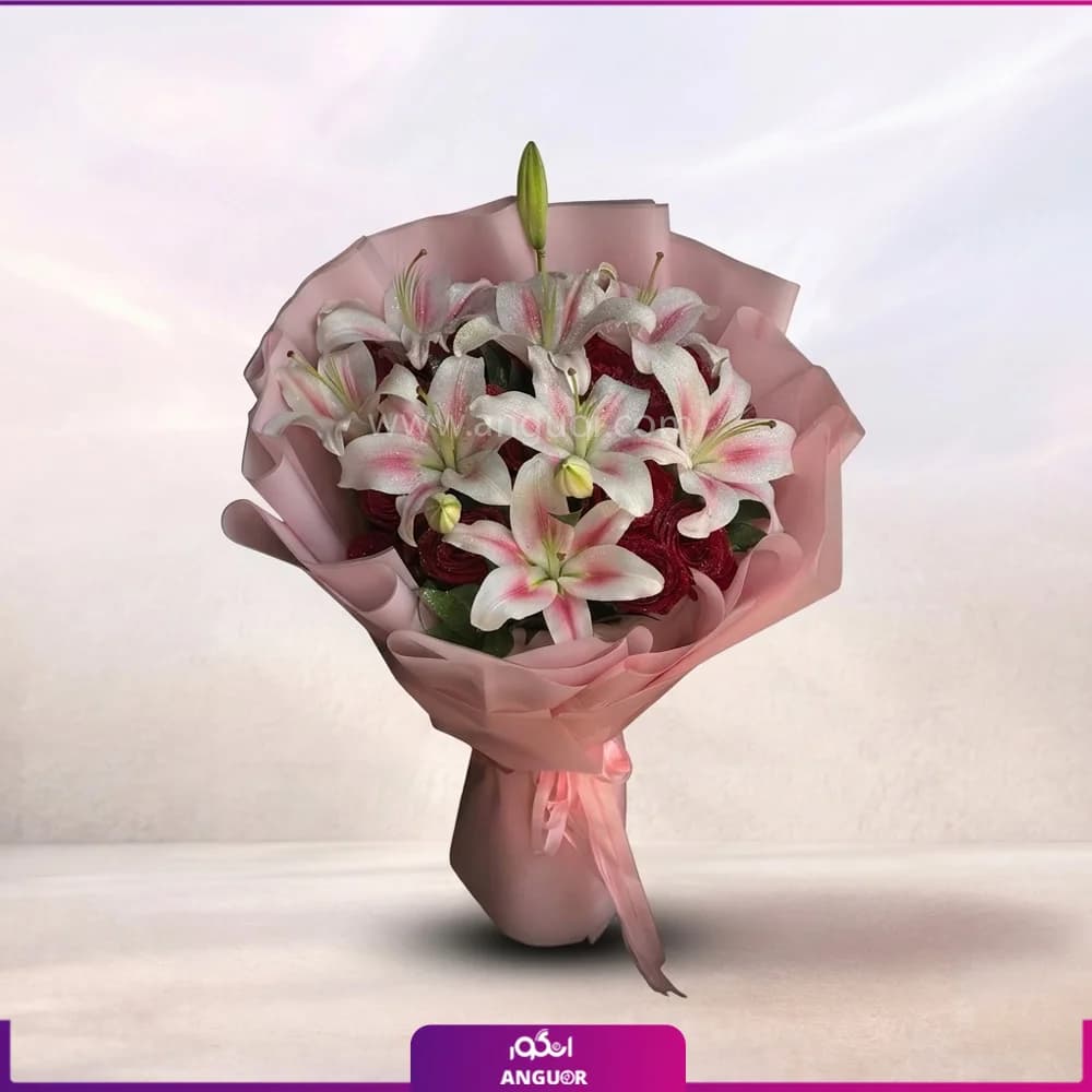 دسته گل لیلیوم و رز قرمز