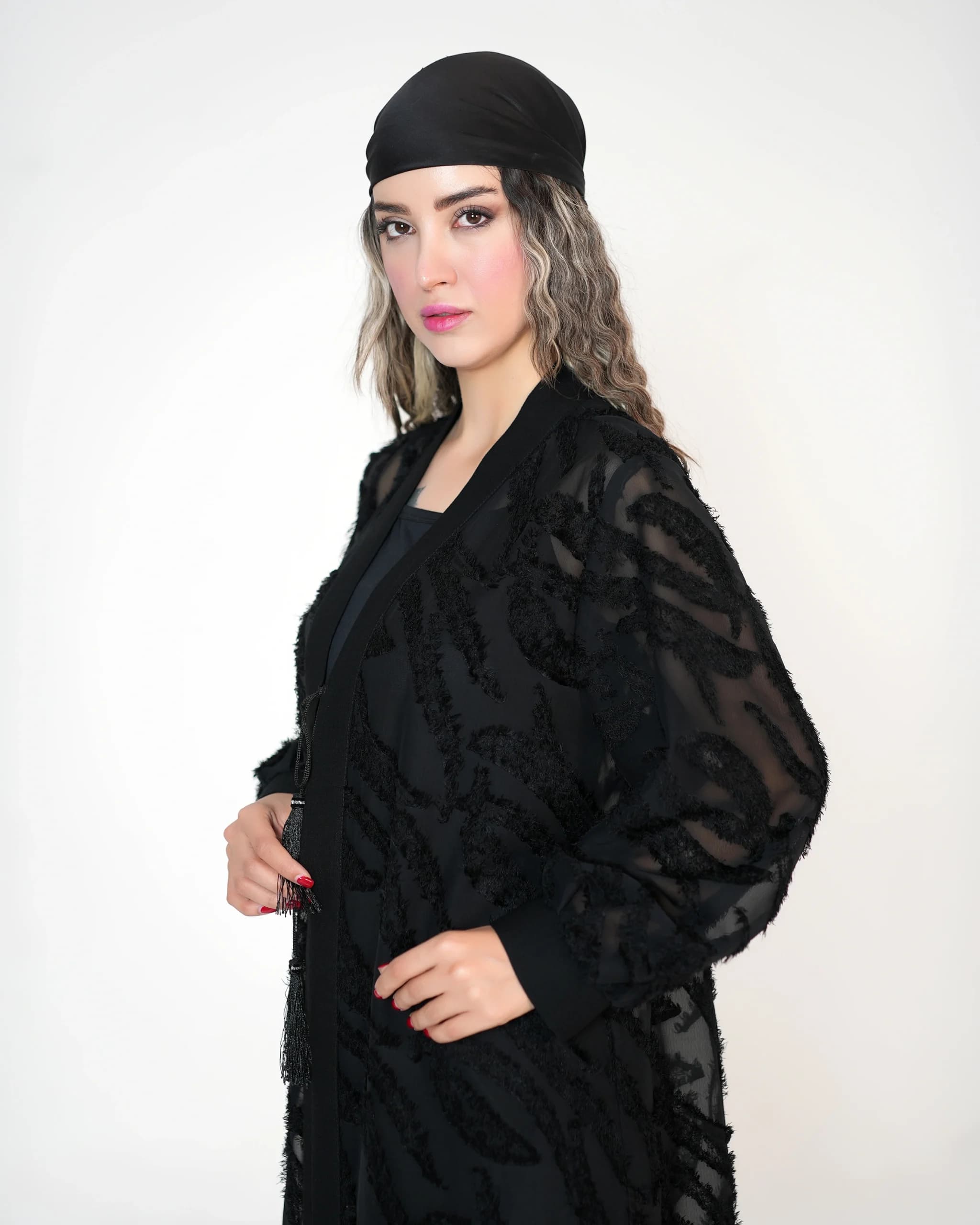 عبای مشکی زنانه یاخما کد 178 (488) — تصویر ۲