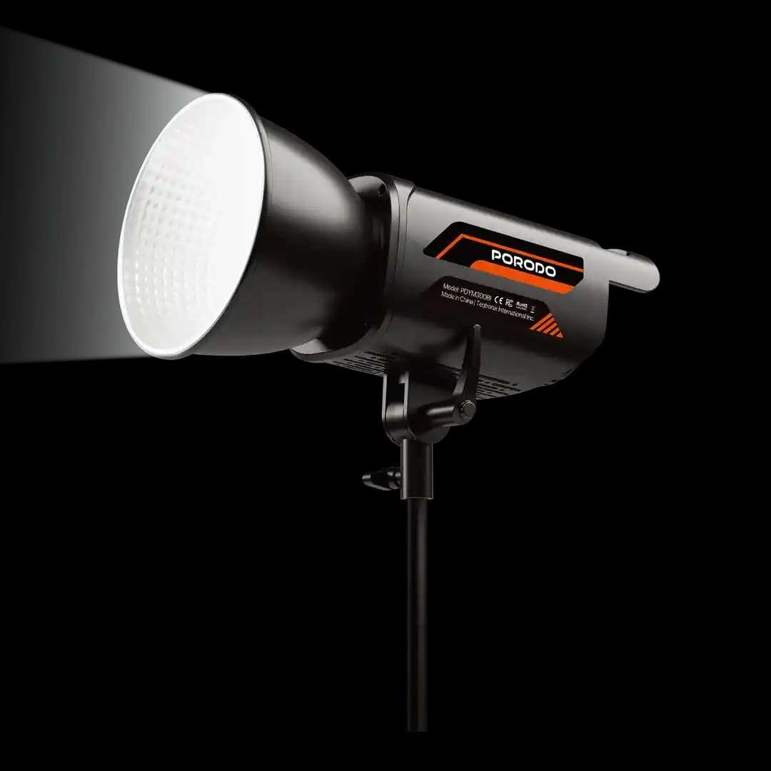 چراغ عکاسی حرفهای پرودو لایفاستایل Cannes Studio با ریموت مدل PDYM300BIBK