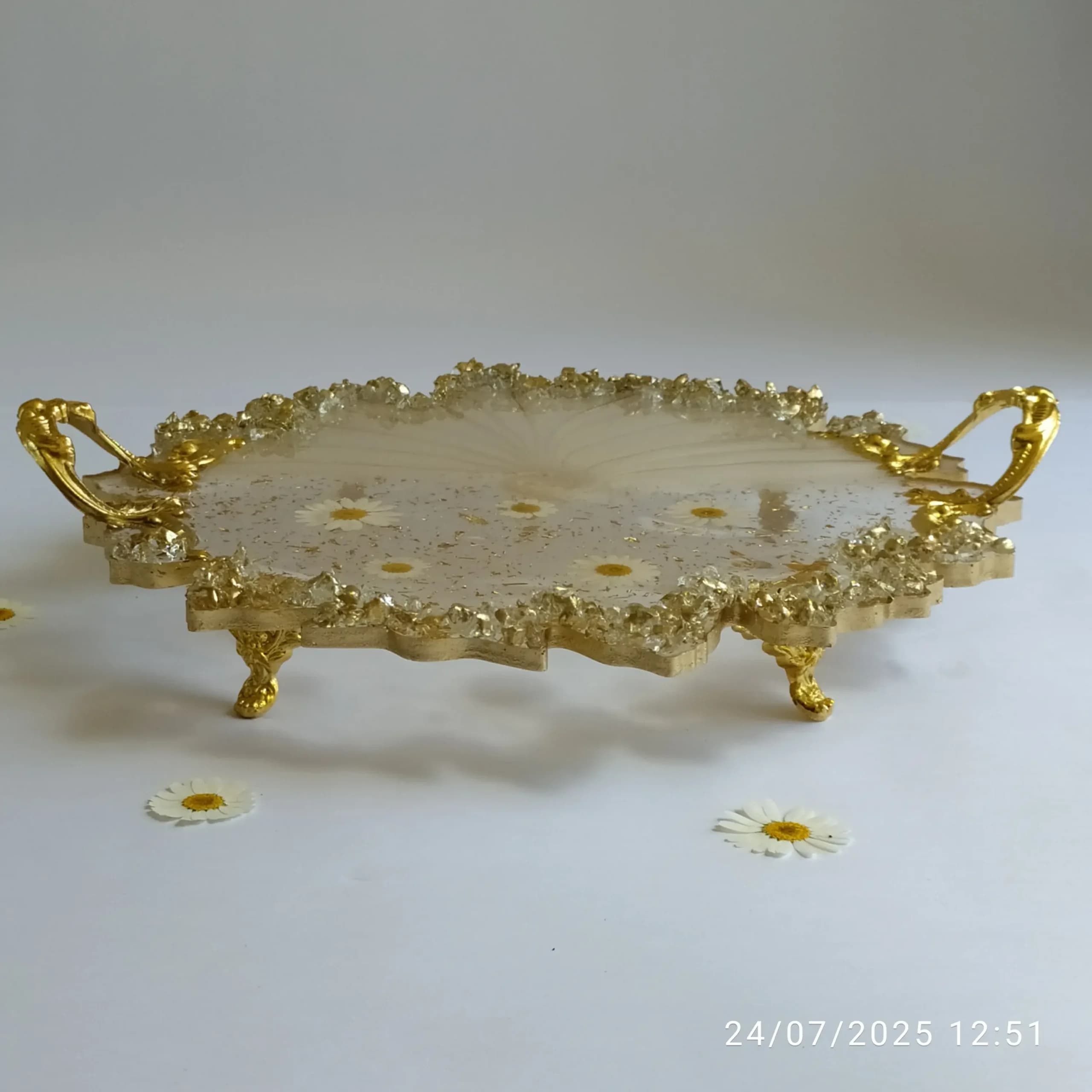 سرویس پذیرایی گل بابونه 12 نفره — تصویر ۸