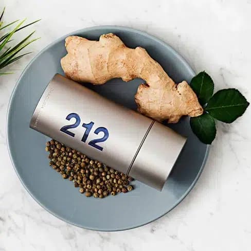 عطر ۲۱۲ مردانه | Carolina Herrera 212 Men — تصویر ۳