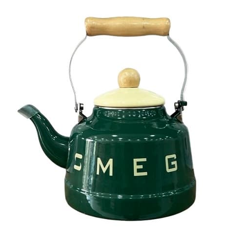 کتری لعابی طرح اسمگ (SMEG) با دسته چوبی ارگونومیک 2/5 لیتری — تصویر ۹