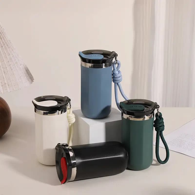 ماگ مسافرتی قهوه با عایق خلاء و بند آویز | کافی (COFFEE) — تصویر ۹