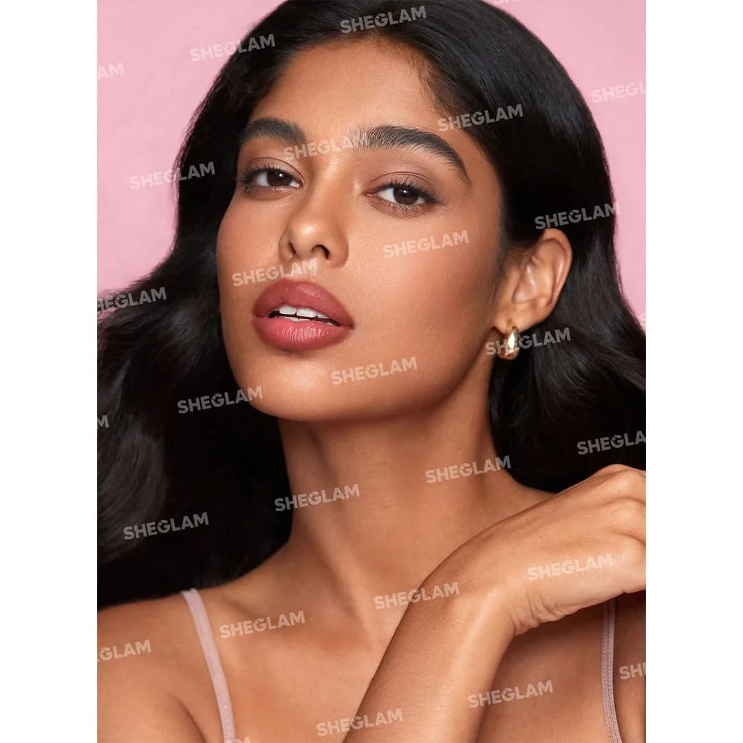 خط لب شیگلم تراش دار رنگ Misty Rose — تصویر ۱۲