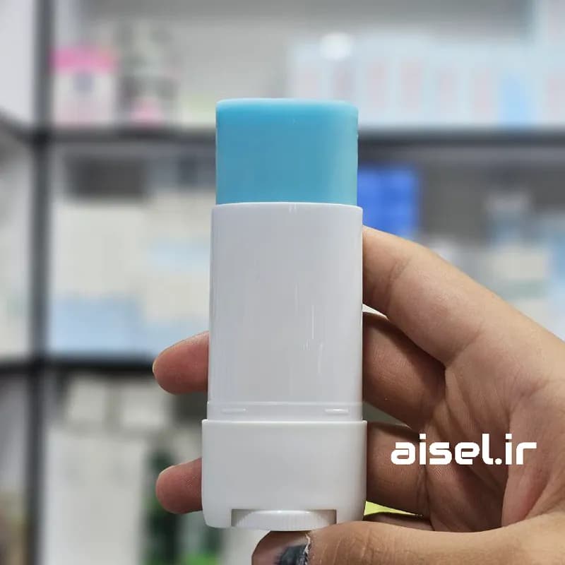 ضد آفتاب استیکی سنتلا مدل هیالو سیکا اصل +SPF50 و ++++PA وزن 20 گرم — تصویر ۷