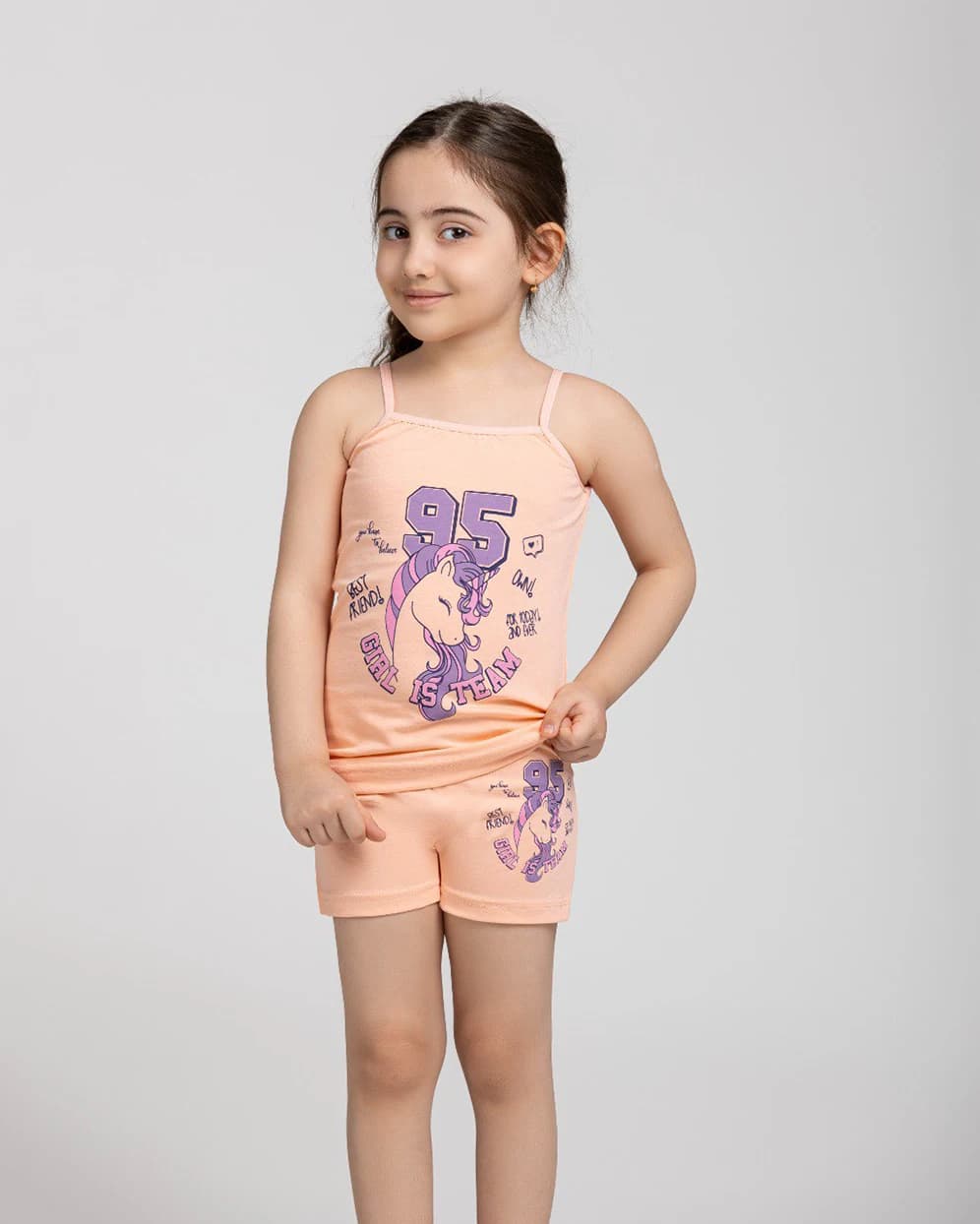 ست زیرپوش و شورت دخترانه نخ پنبه طرح تیم سیلکا — تصویر ۸