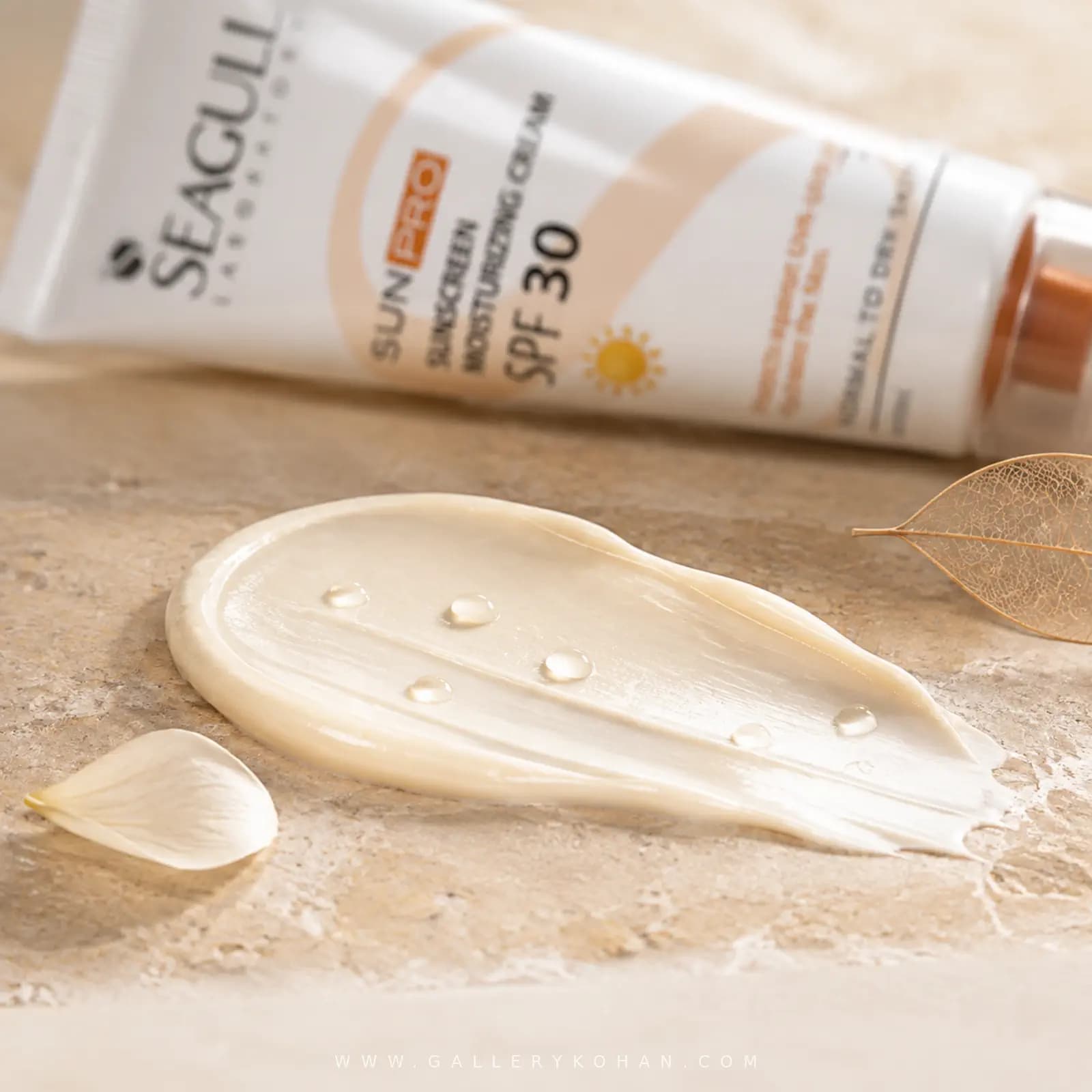 کرم ضد آفتاب و مرطوب کننده سی گل spf30 — تصویر ۳