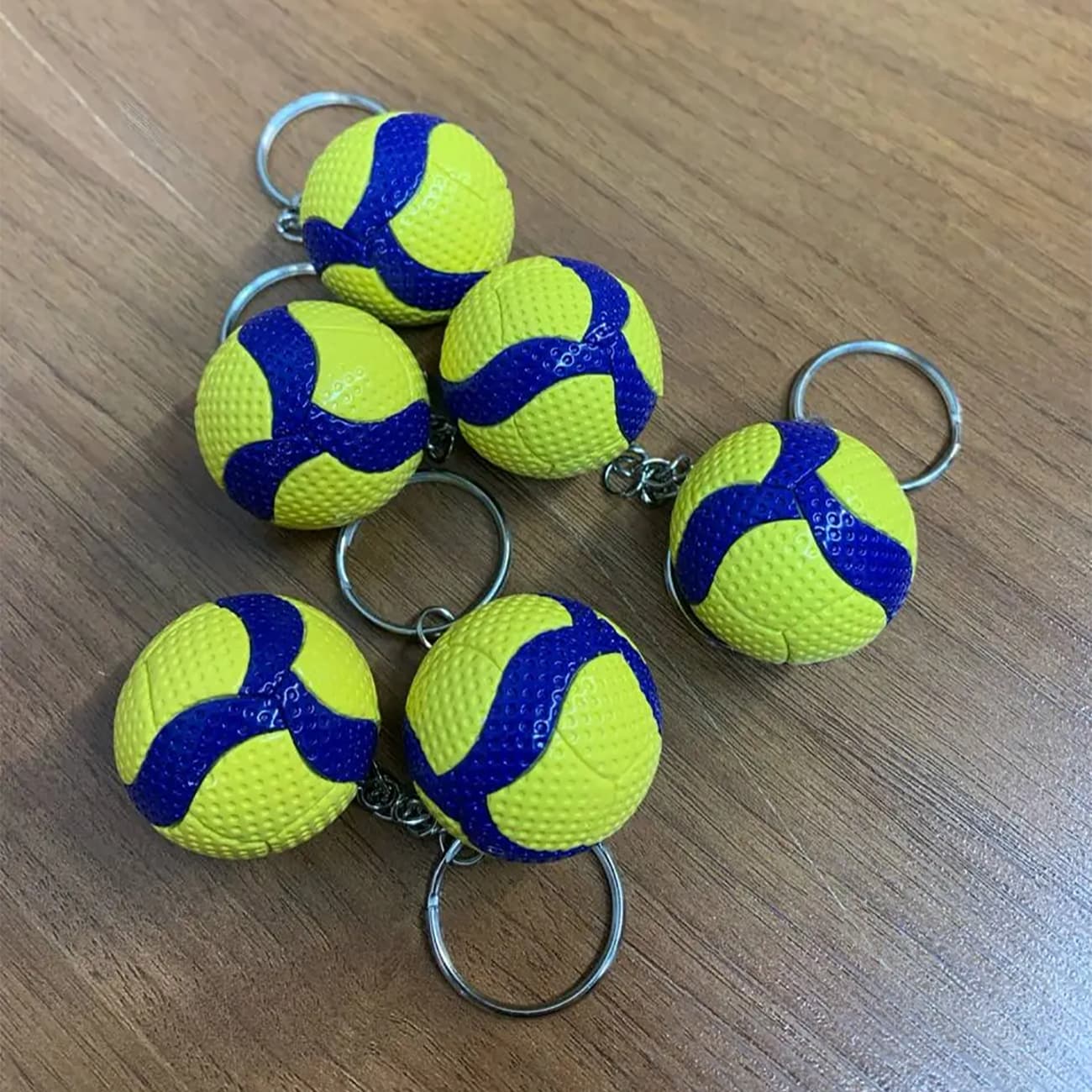 جا کلیدی طرح توپ والیبال Volleyball ball — تصویر ۳
