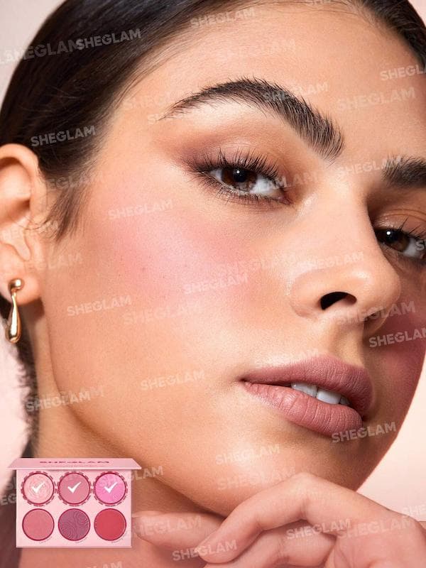 رژگونه ۶ رنگ Blushing Bouquet شیگلم — تصویر ۹