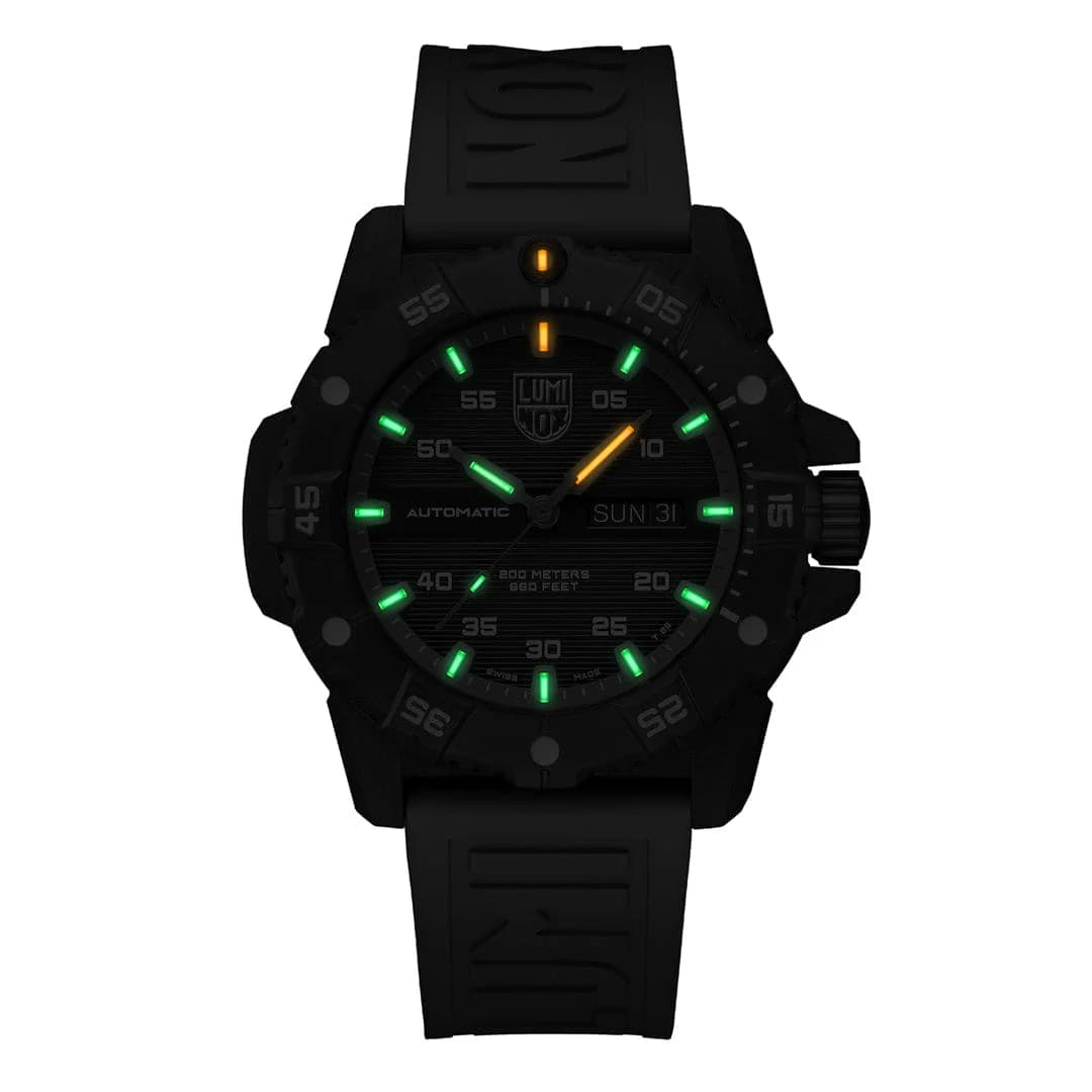 ساعت مچی لومینوکس مردانه مدل LUMINOX XS.3862 — تصویر ۵