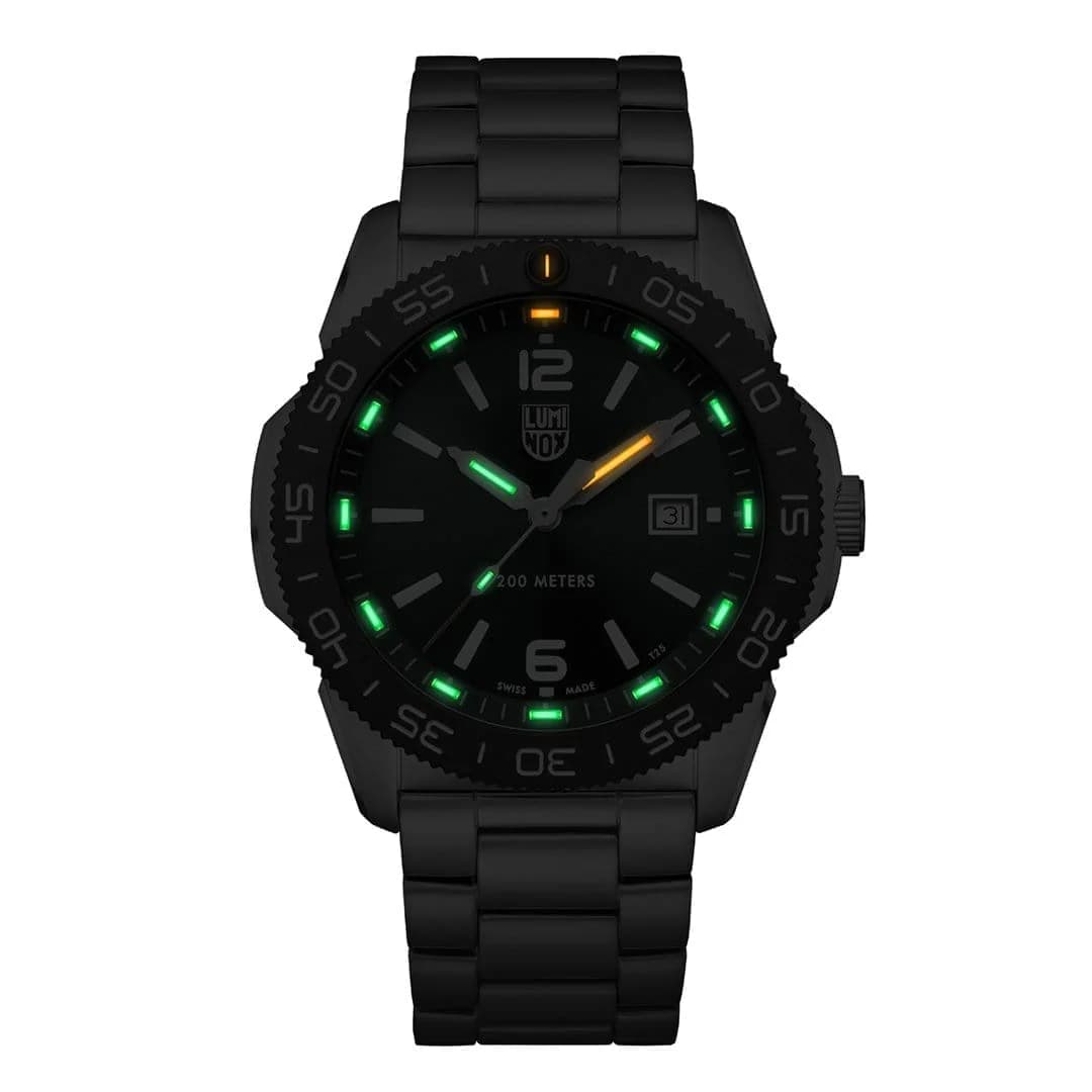ساعت مچی لومینوکس مردانه مدل LUMINOX XS.3137 — تصویر ۴