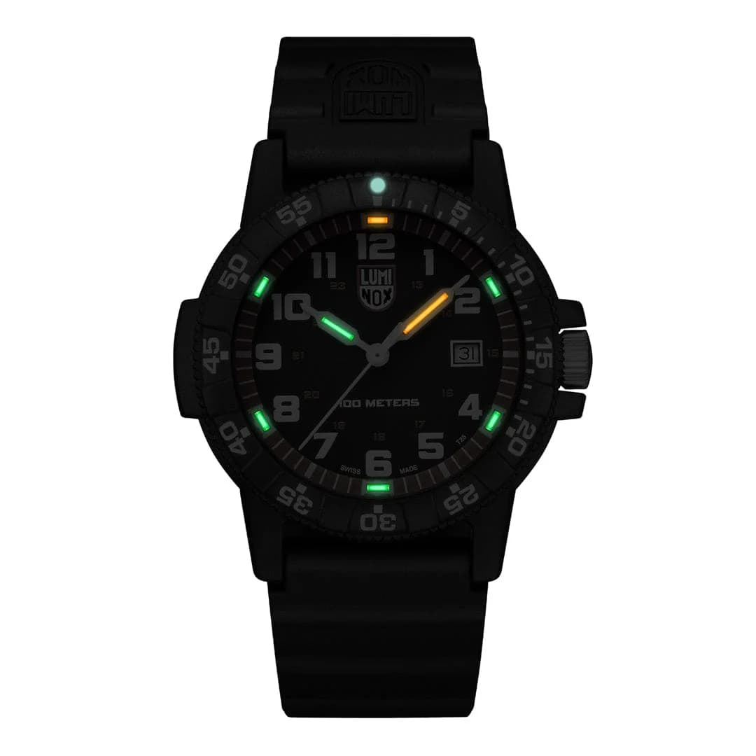 ساعت مچی لومینوکس مردانه مدل LUMINOX XS.0335 — تصویر ۶