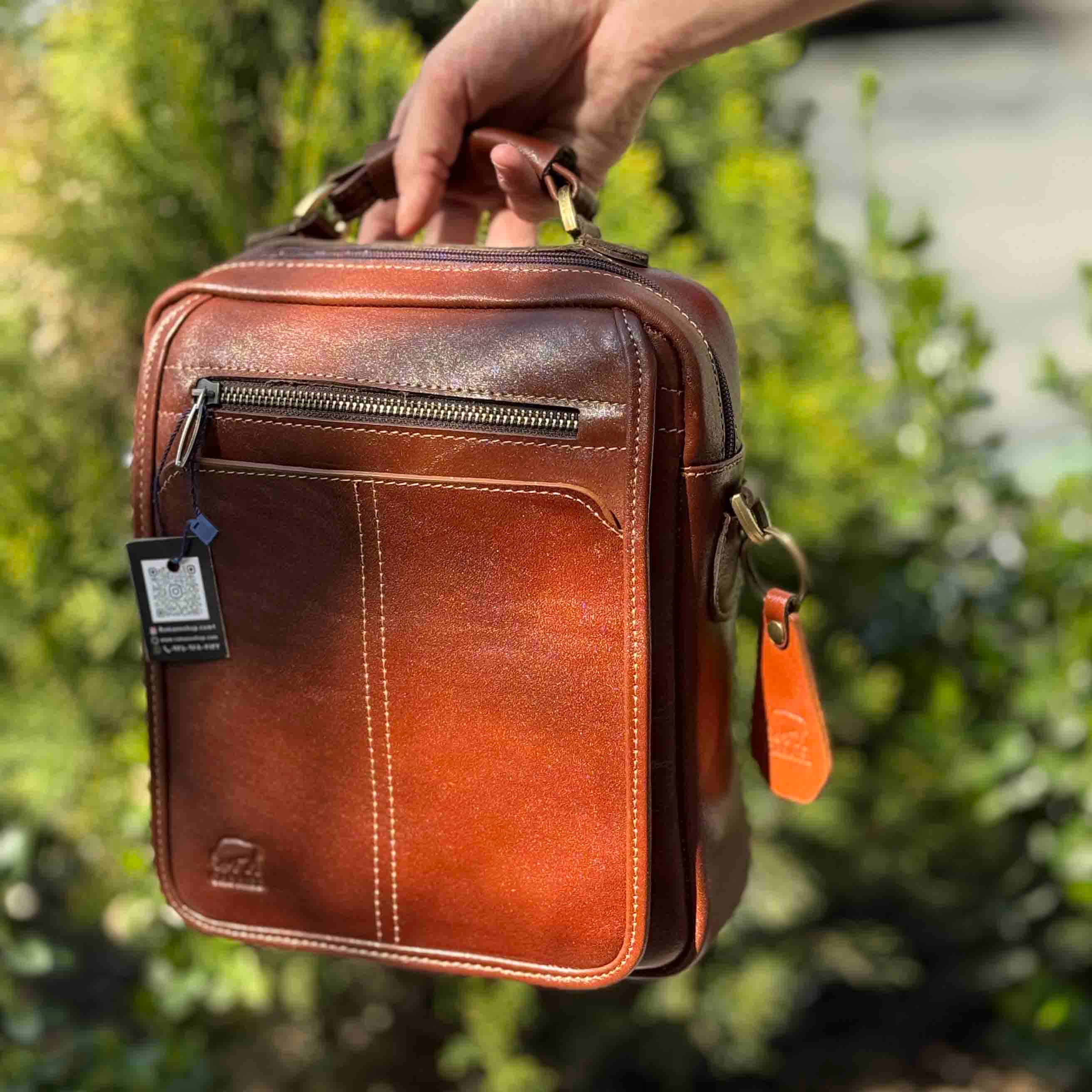 کیف دوشی چرم طبیعی GABRIEL کد (7784) — تصویر ۴