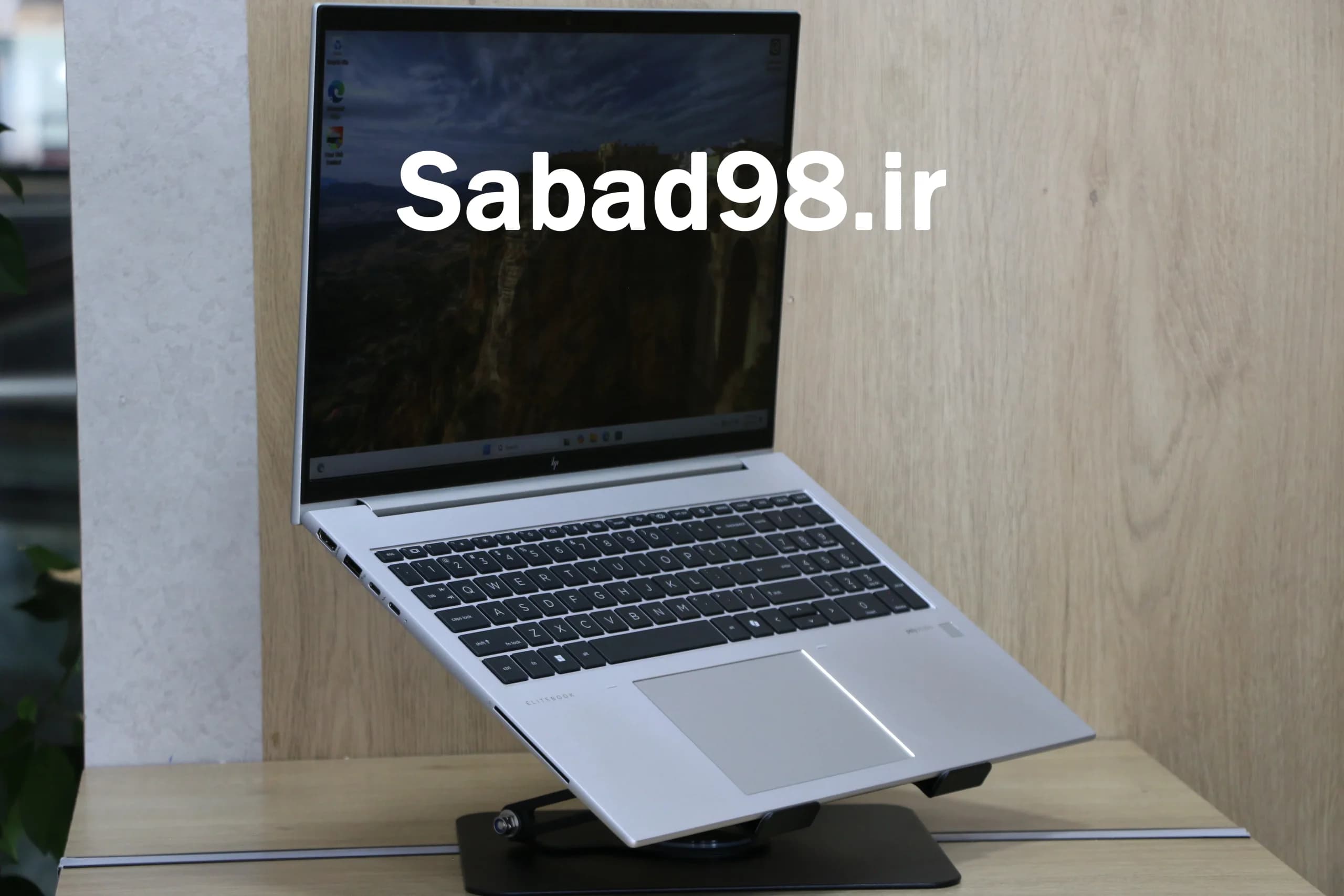 لپ تاپ HP Elitebook 865 G11 Ryzen 7 Pro 8840U | 16GB | SSD 256GB | AMD Radeon 780M | 16 inch FHD — تصویر ۱۲