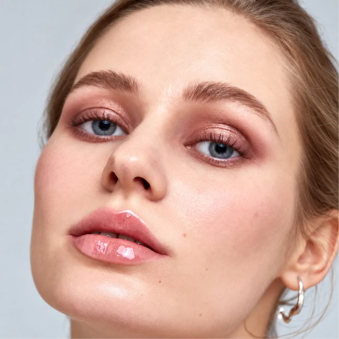 لیپ گلاس شیگلم SHEGLAM اصل مدل Hot Goss حجم دهنده لب — تصویر ۲
