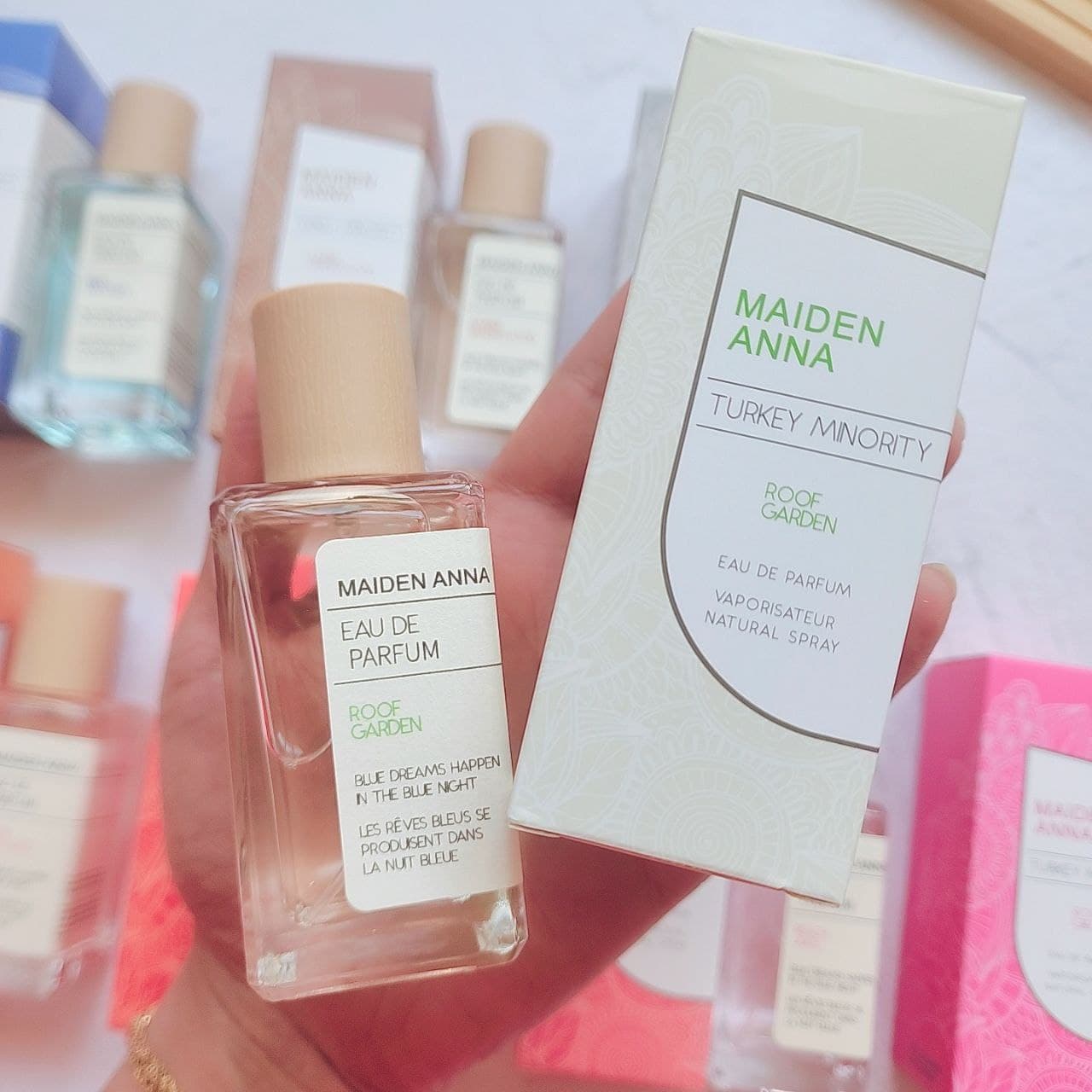 پک ۳ عددی عطرهای درب چوبی جذاب برند Made in Anna — تصویر ۳