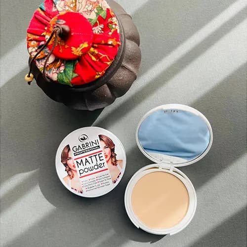 پنکک مات گابرینی Gabrini Matte Powder — تصویر ۹