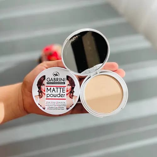پنکک مات گابرینی Gabrini Matte Powder — تصویر ۵