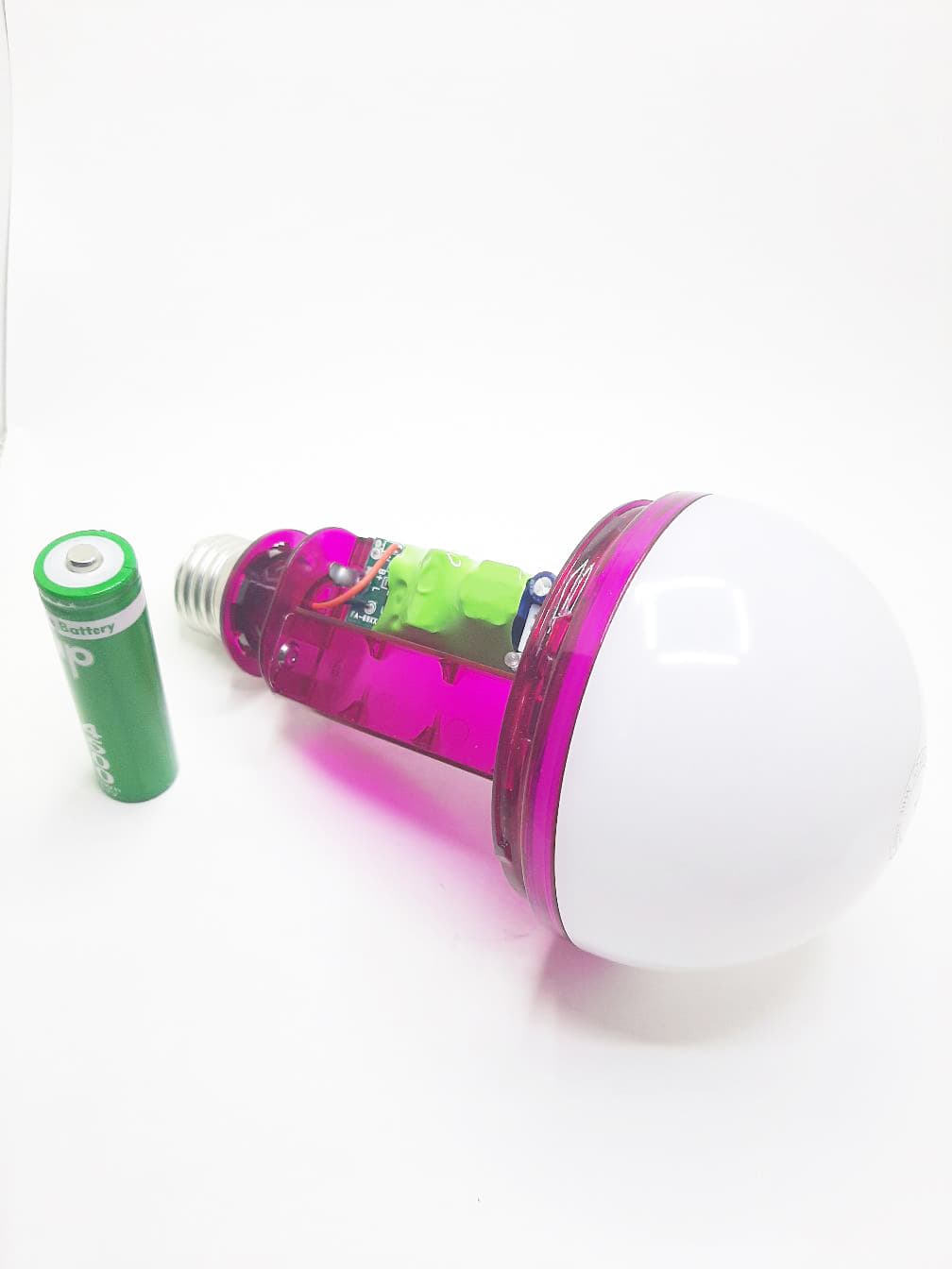 لامپ اضطراری شارژی سرپیچی 20 وات مدل FA-6920 — تصویر ۴
