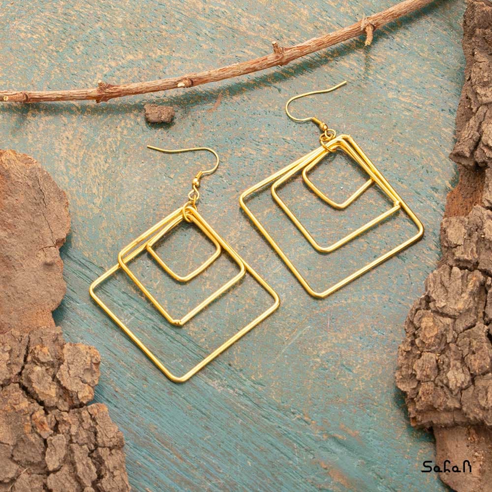 گوشواره برنجی هندی طلایی مدل 2 — تصویر ۲