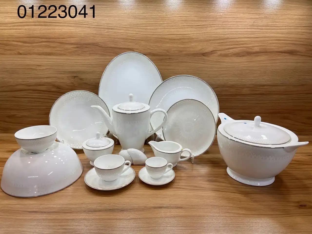 سرویس ظرف۱۲۸ پارچه بن چاینا خارجی