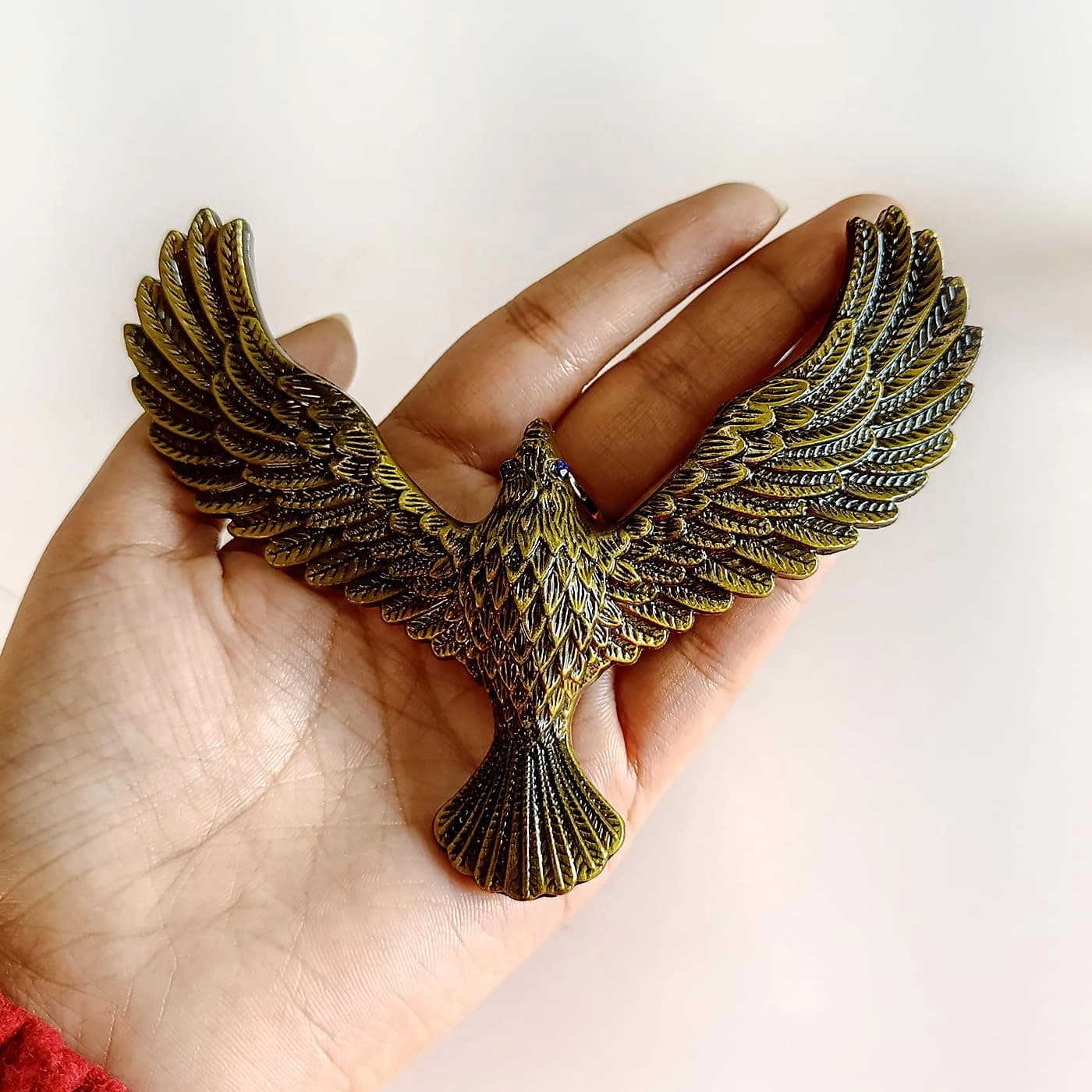 دکوری عقاب تعادلی روی برج ایفل مدل Balancing Eagle — تصویر ۷