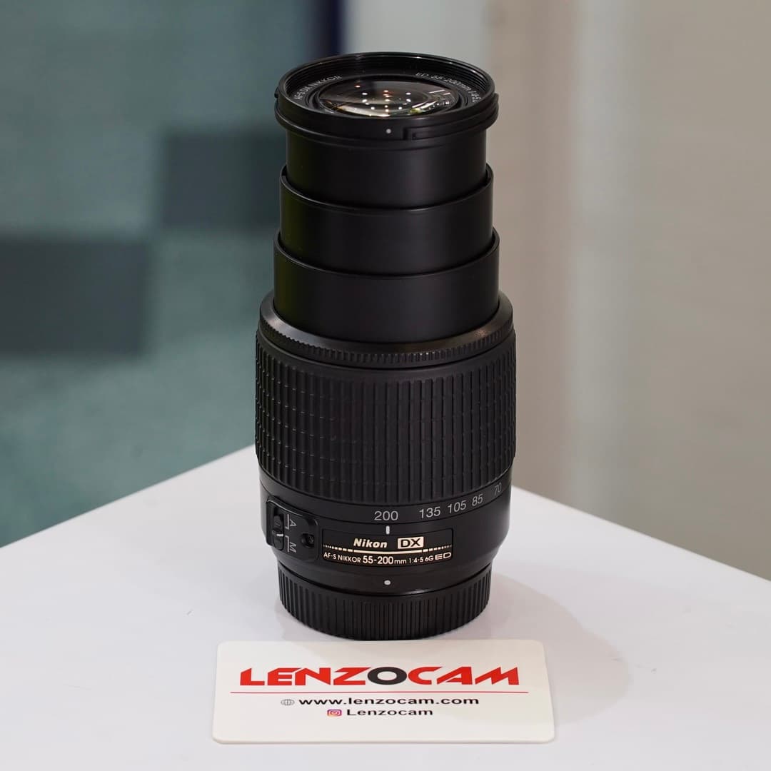 لنز دست دوم نیکون مدل Nikon 55-200