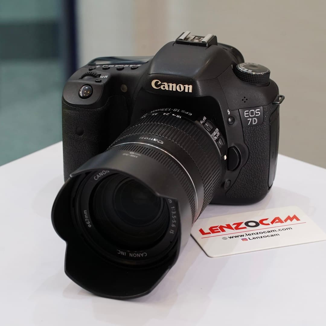 دوربین دست دوم کانن مدل canon 7D 18-135