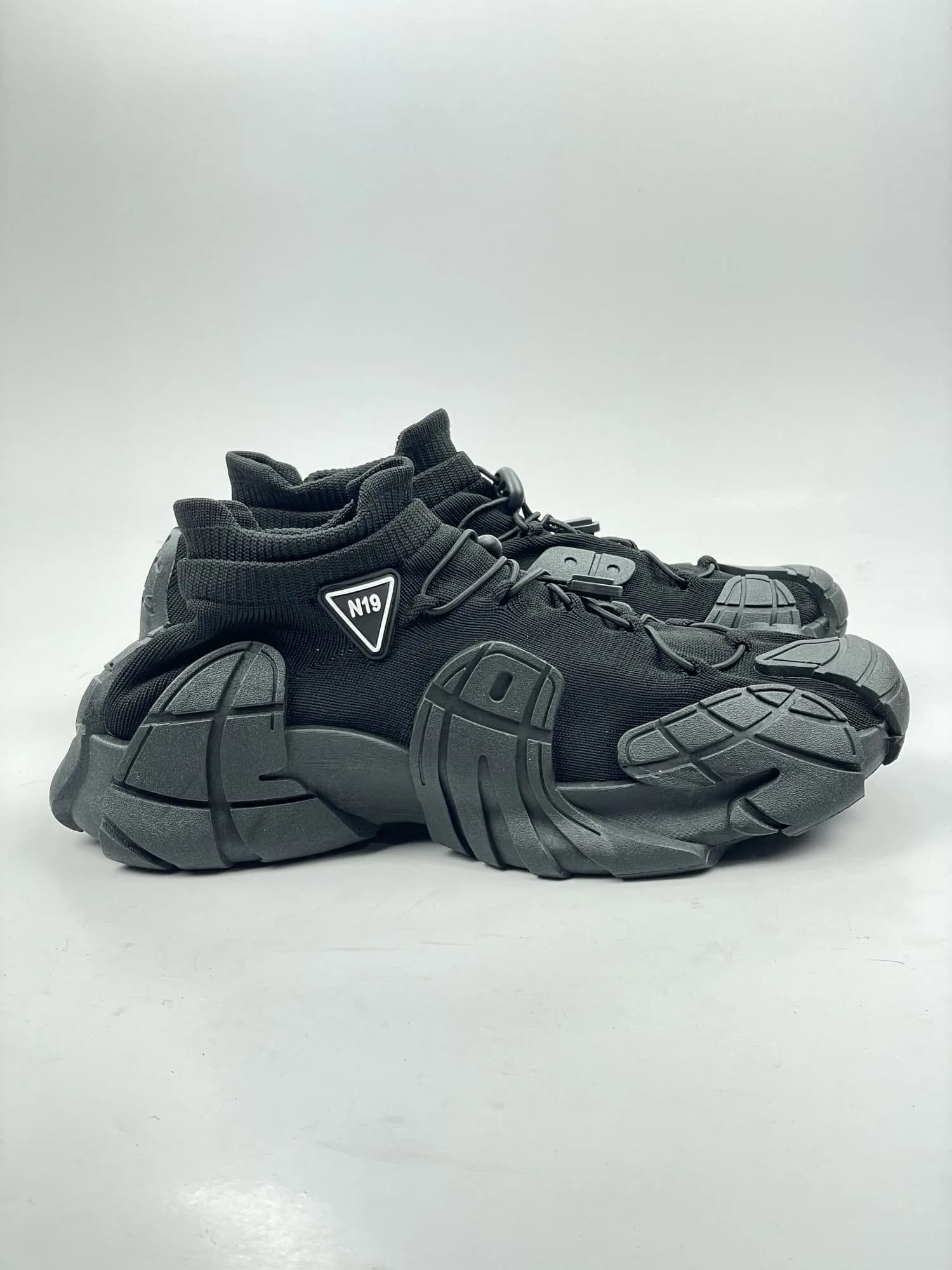 کتونی کشبافت تزریق مستقیم بالنسیاگا BALENCIAGA بندی مشکی یکدست