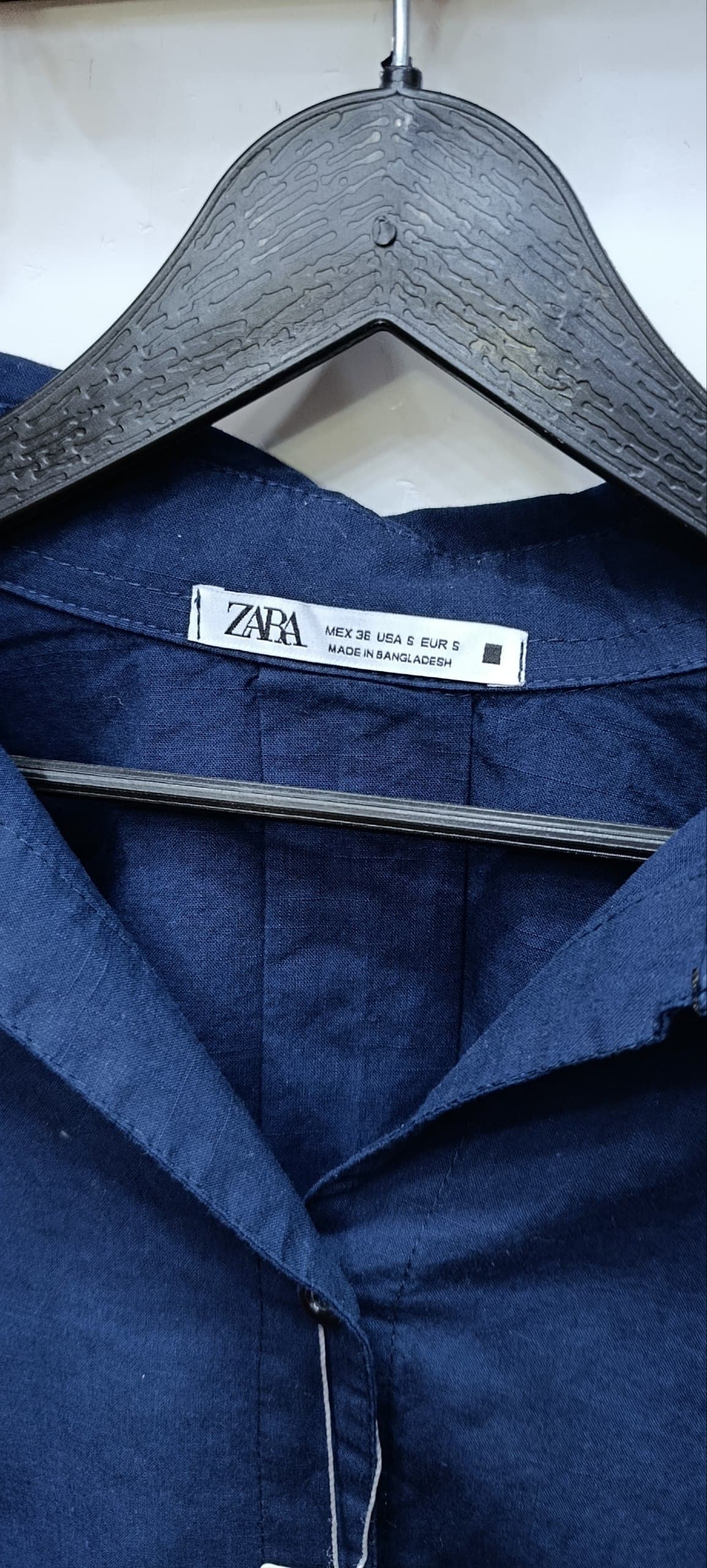 شومیز زنانه ZARA مدل باکسی – رنگ سرمه‌ای — تصویر ۵