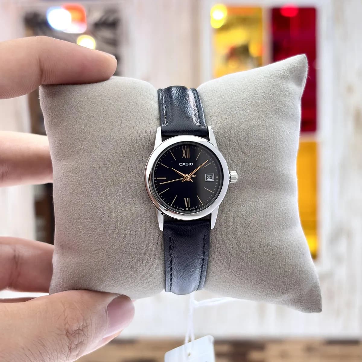ساعت مچی زنانه کاسیو مدل CASIO LTP-V002L-1B3 — تصویر ۷