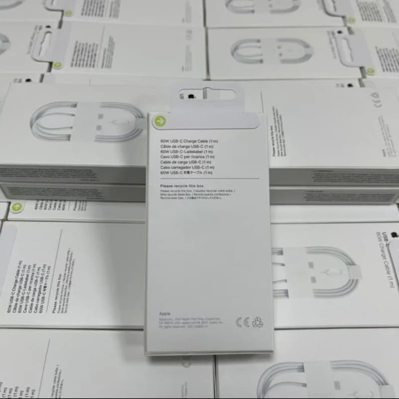 کابل دوسر تایپ سی مدل iPhone 16 طول 1 متر — تصویر ۲