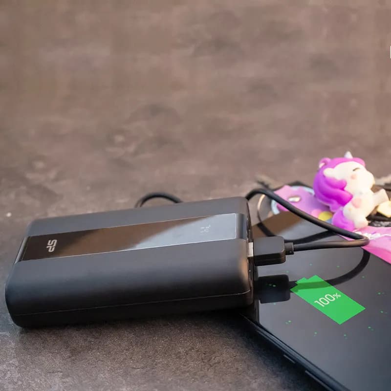 پاور بانک سیلیکون پاور QS55 ظرفیت 20000 — تصویر ۴